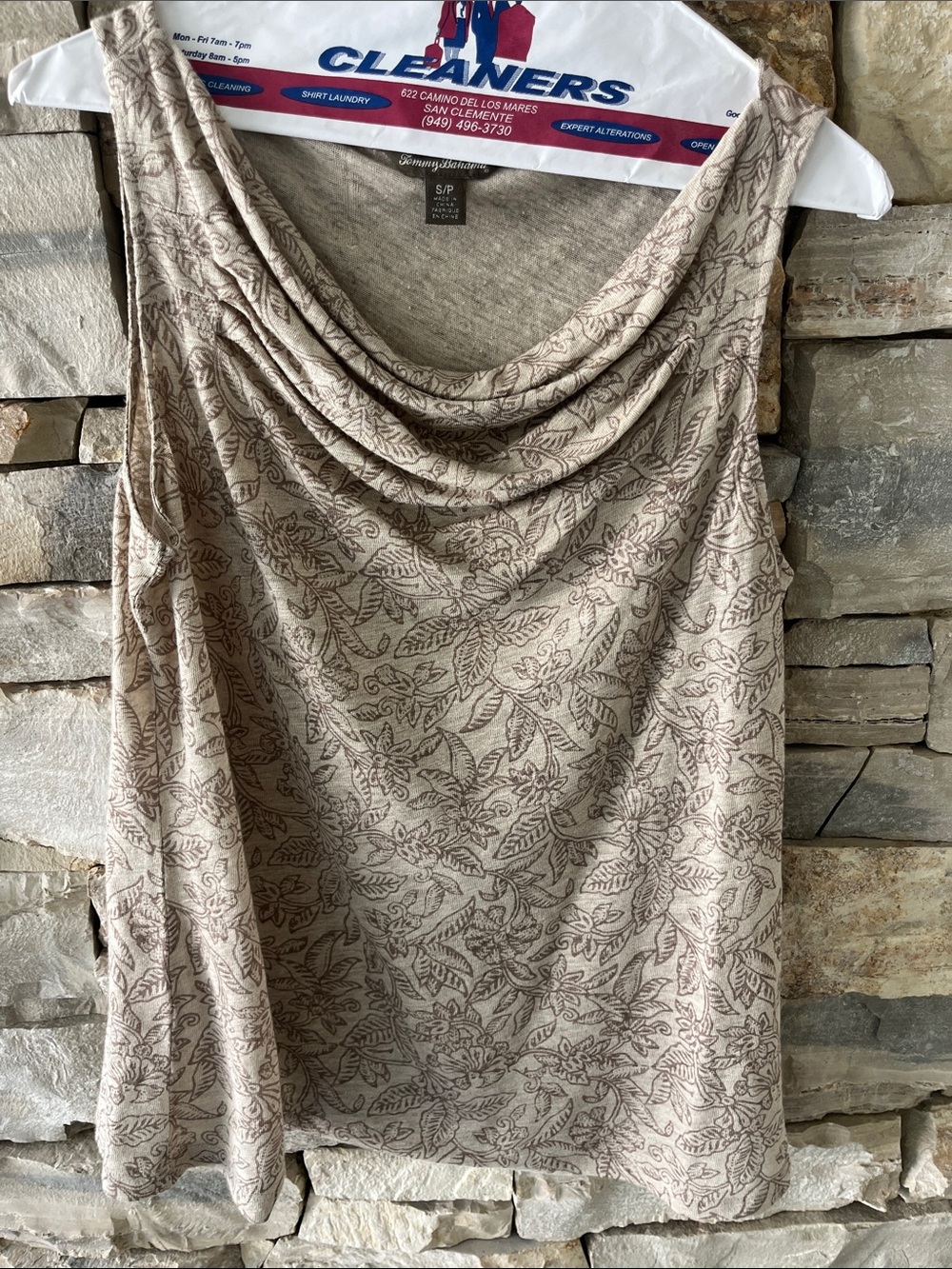 Tommy Bahama. Linen knit Women’s Cowl Neck Printed Tank Top - Beige Floral